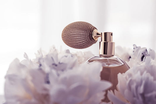 Apa de parfum sau apa de toaleta: Ce diferente exista intre acestea?